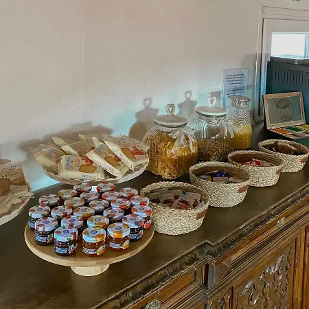 Monastero Del فندق مبيت وإفطار فيفيروني